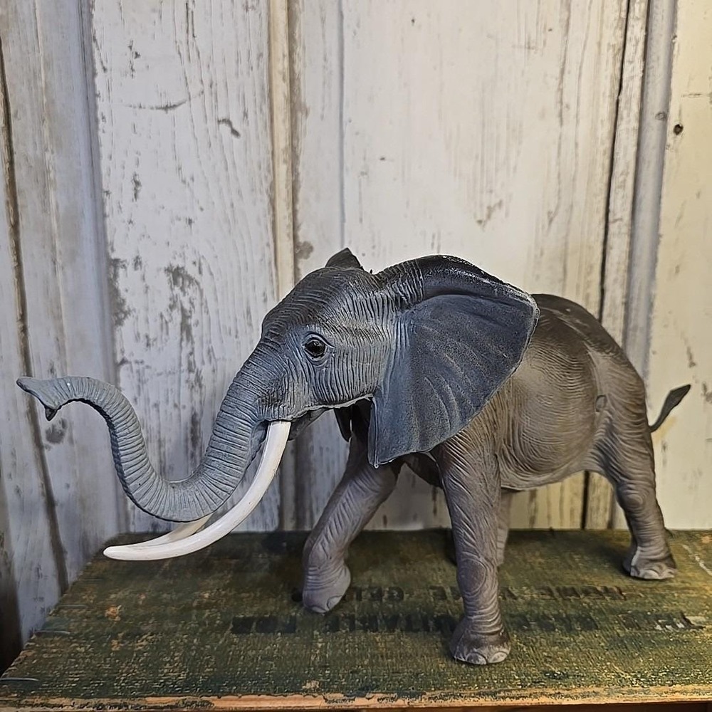 Vintage 1984 Imperial African Elephant Toy Figurine Trunk Up Realistic 14 x 7"